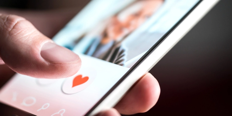 21 år gamle Amanda: &laquo;Dating handler om å få flest mulig matches&raquo;
