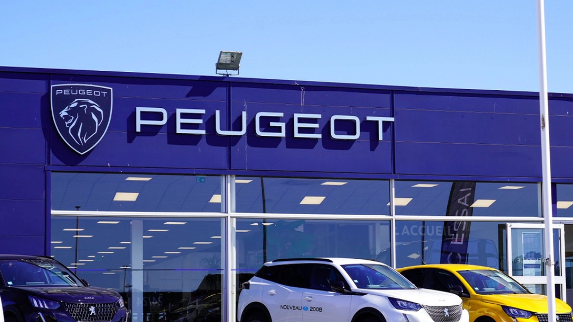 Over 1 million biler tilbakekalles på grunn av feil: Gjelder flere store bilmerker