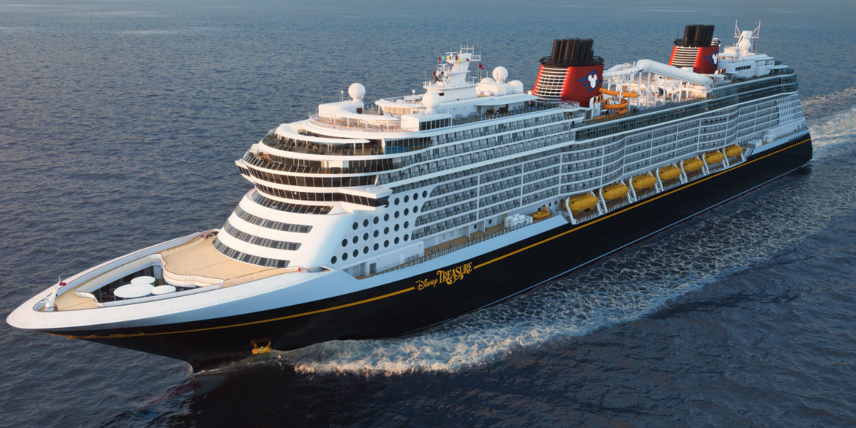 Drama på cruise: Far hoppet etter datteren i havet