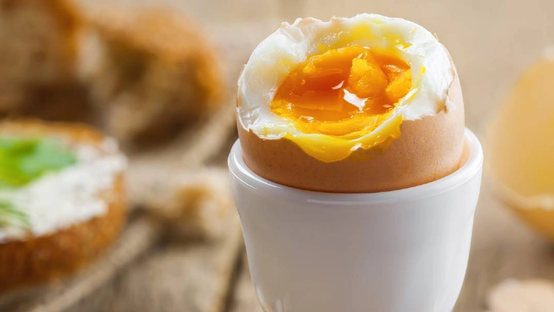 Dette er temperaturen egg bør ha før du koker dem