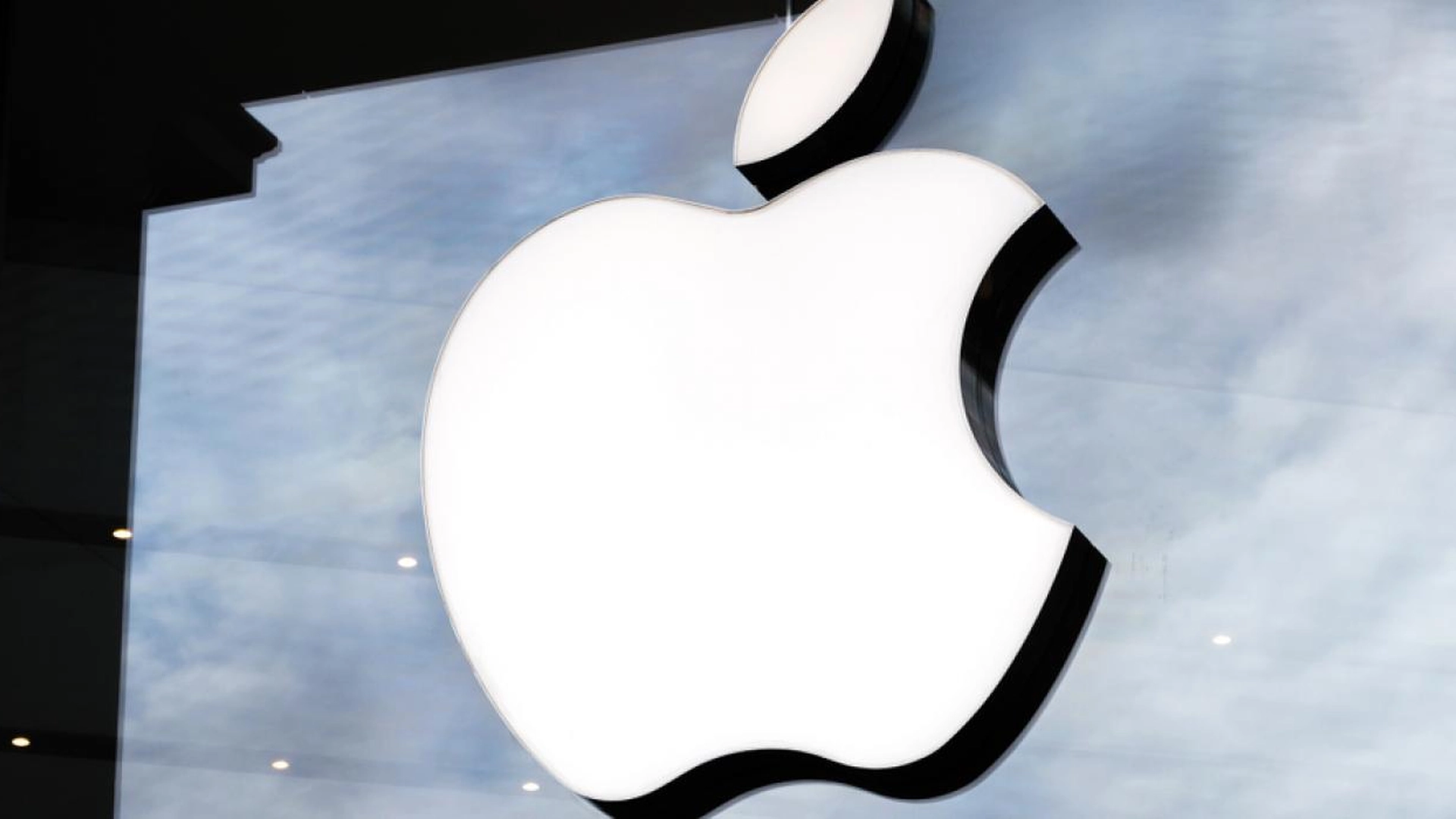 Advarer iPhone-brukere: Feil i populær app utnyttes av hackere