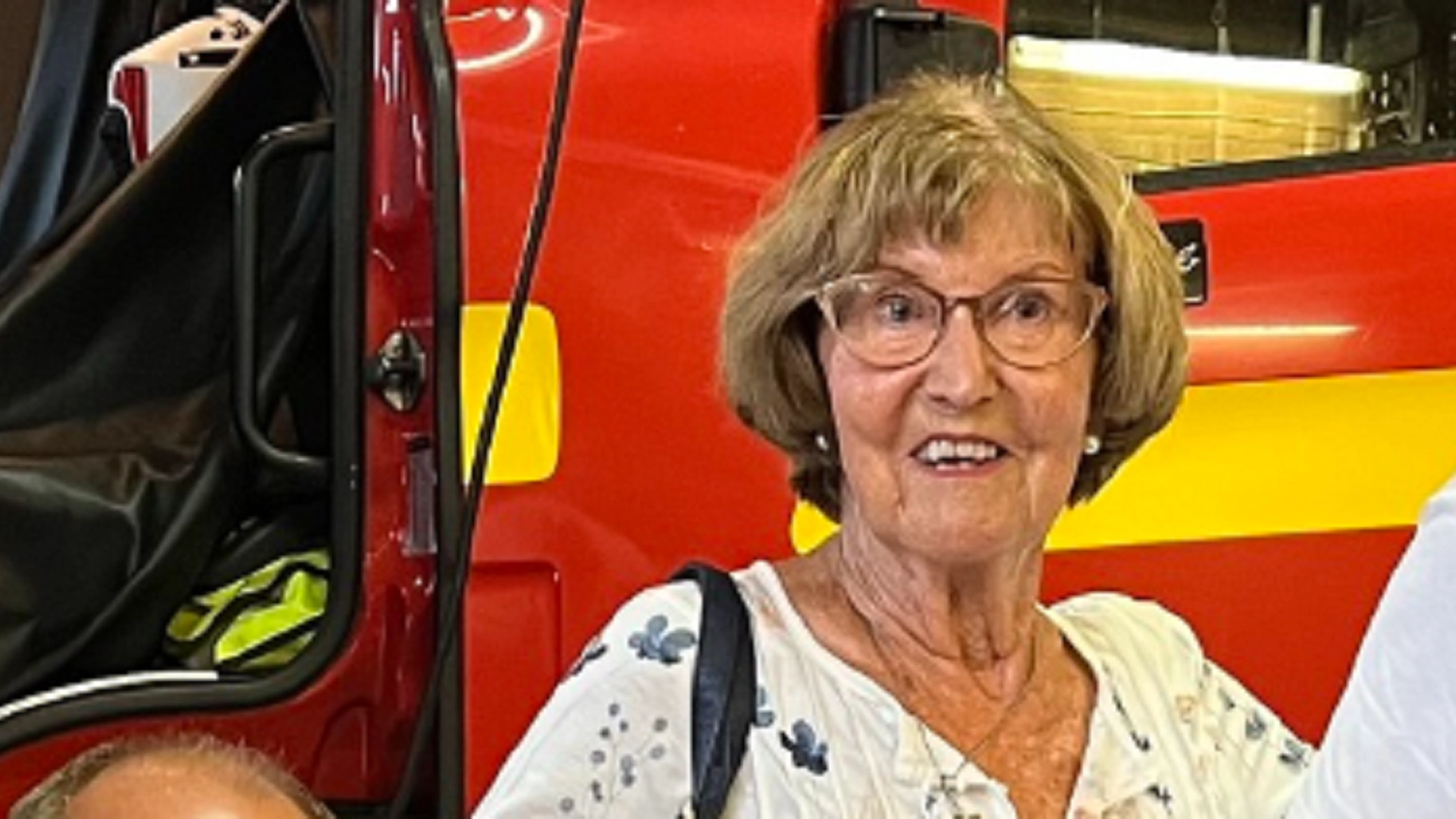 85 år gamle Birgit holdt på å drukne: Da kom hjelpen fra uventet kant