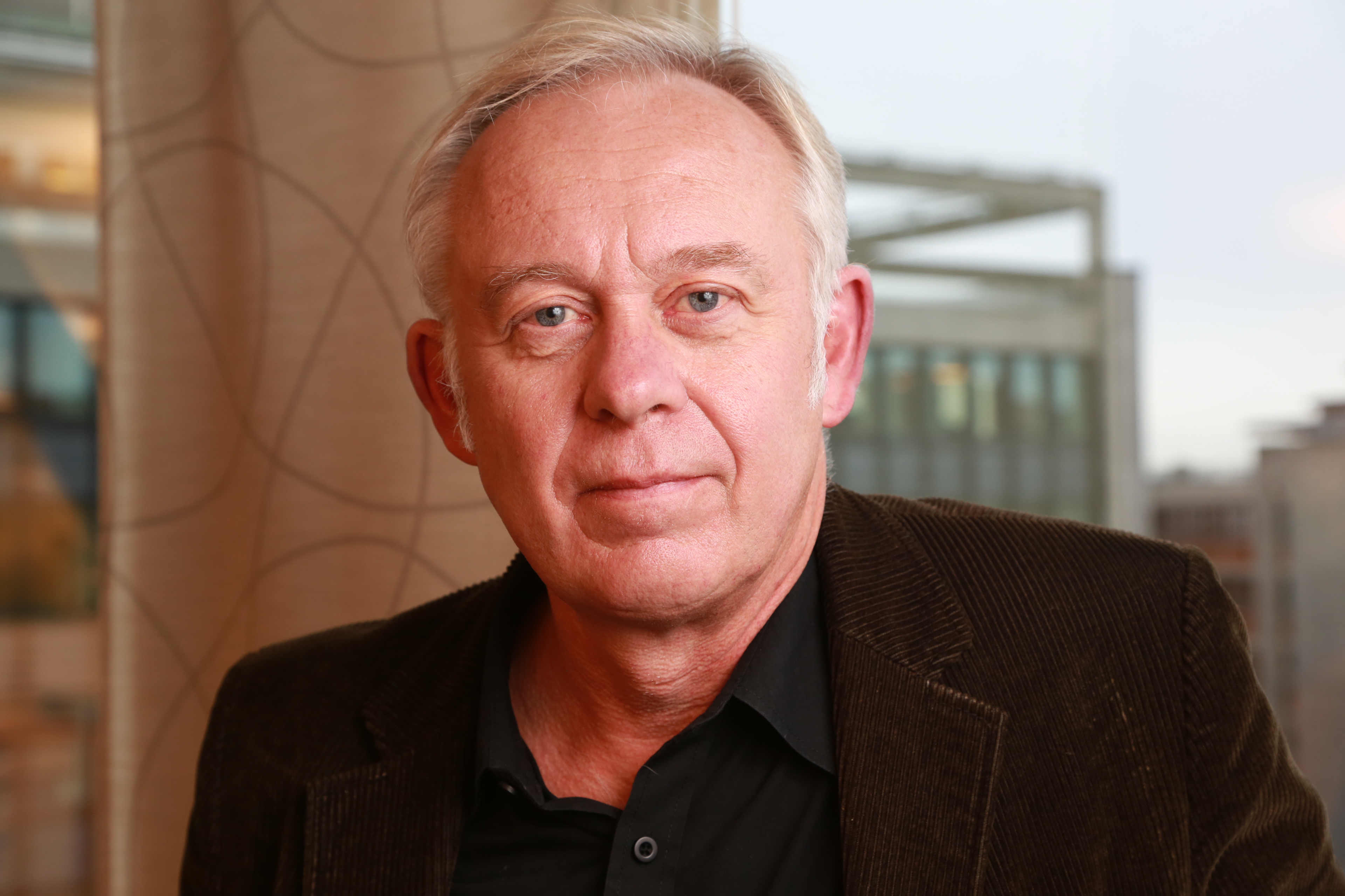 Petter Nome er død