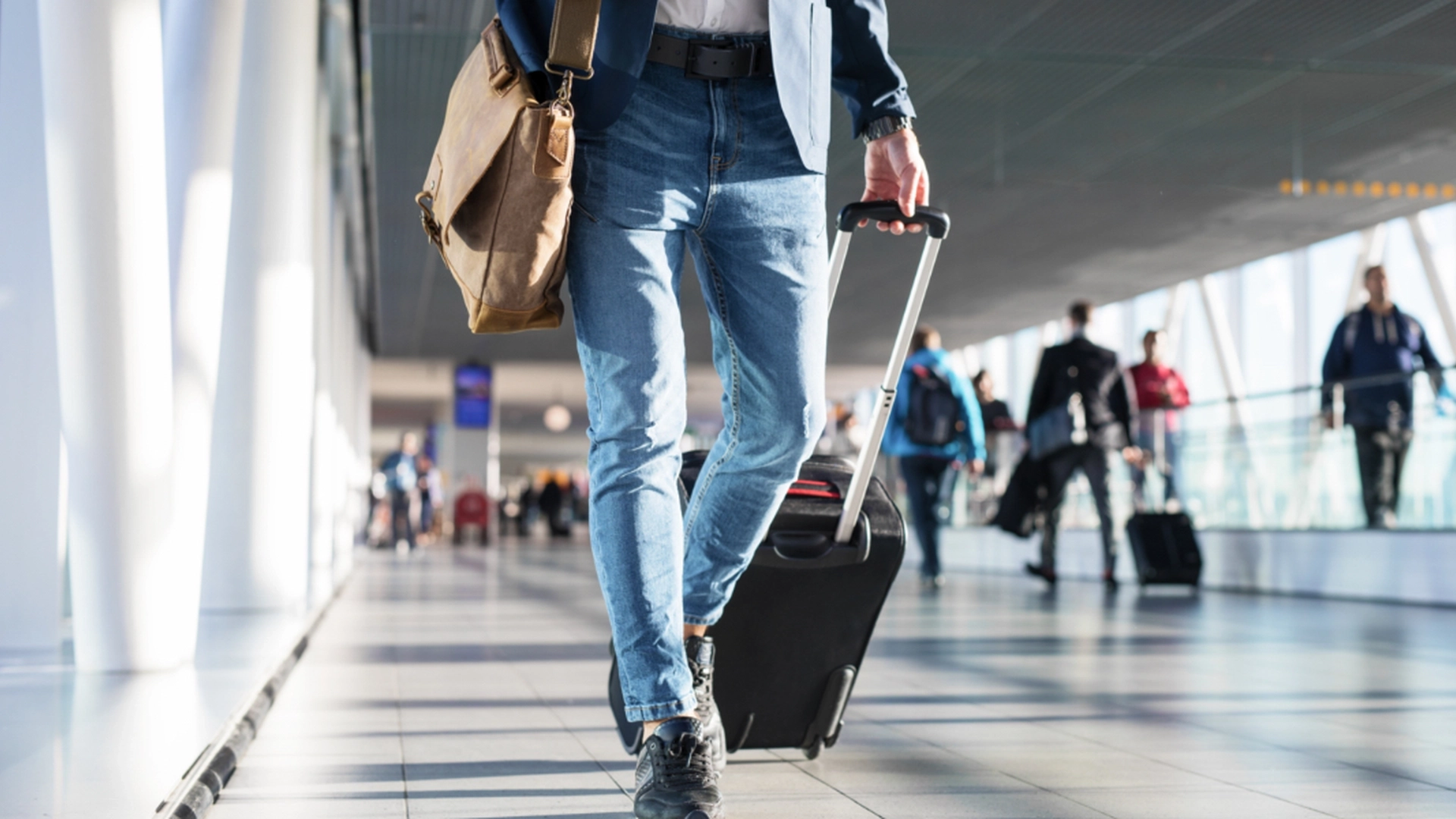 Ekspert med advarsel: Du bør aldri gjøre dette på flyplassen