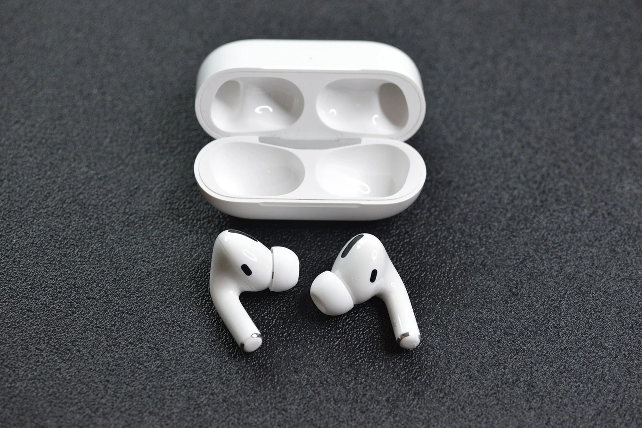 Å vedlikeholde AirPods