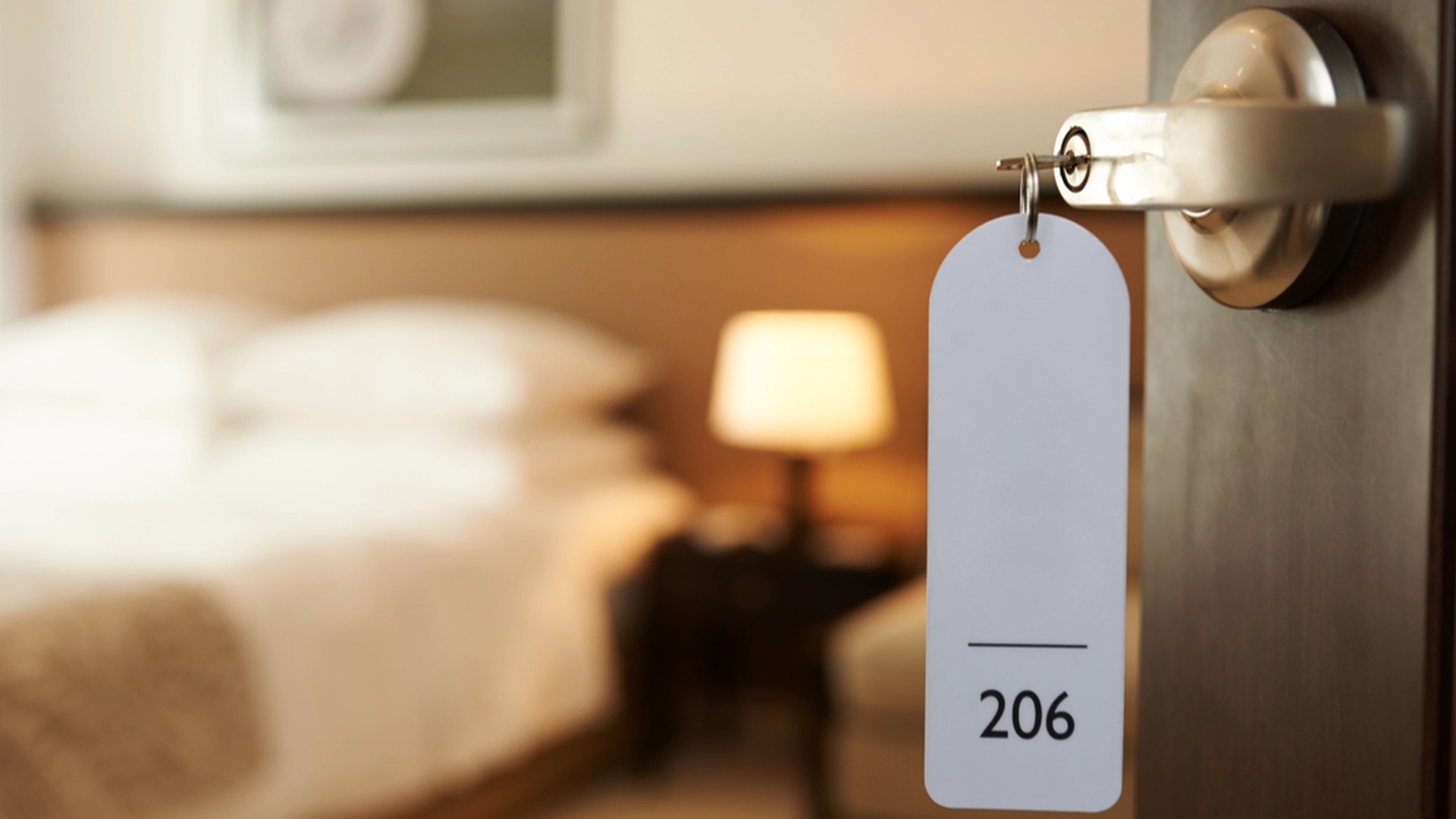 Mannen bodde gratis i 5 år på stort hotell på grunn av et smutthull i loven: Så gjorde han noe veldig dumt