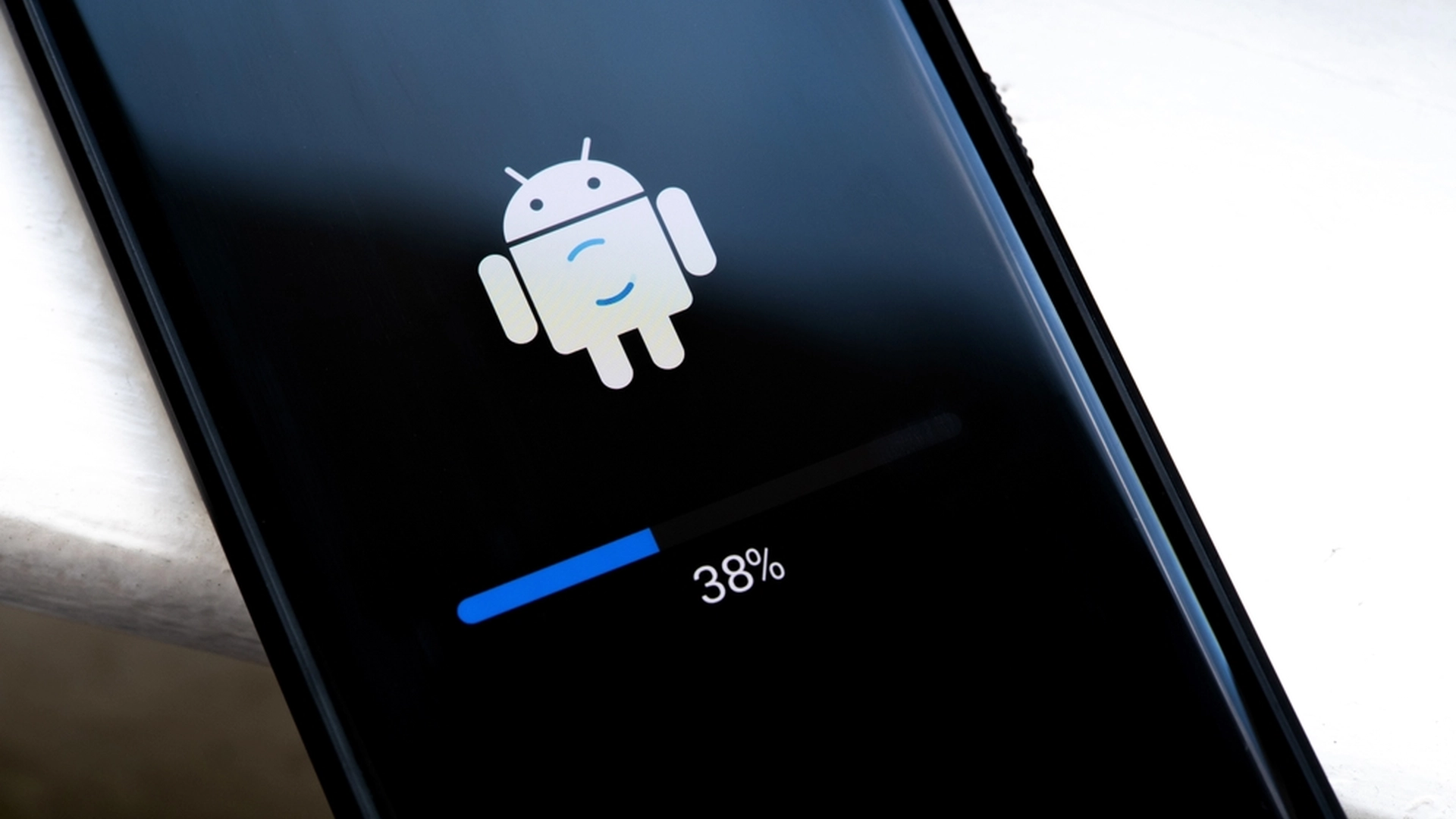 Google lanserer Android-tyveribeskyttelse med bruk av AI