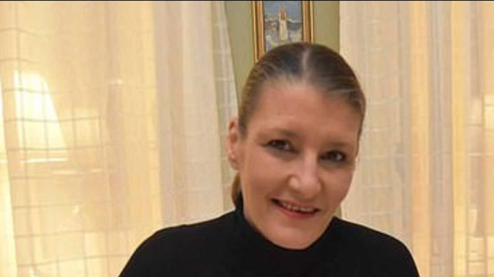 Isabel har lett etter faren i 30 år: Så finner hun et bilde som forandrer alt