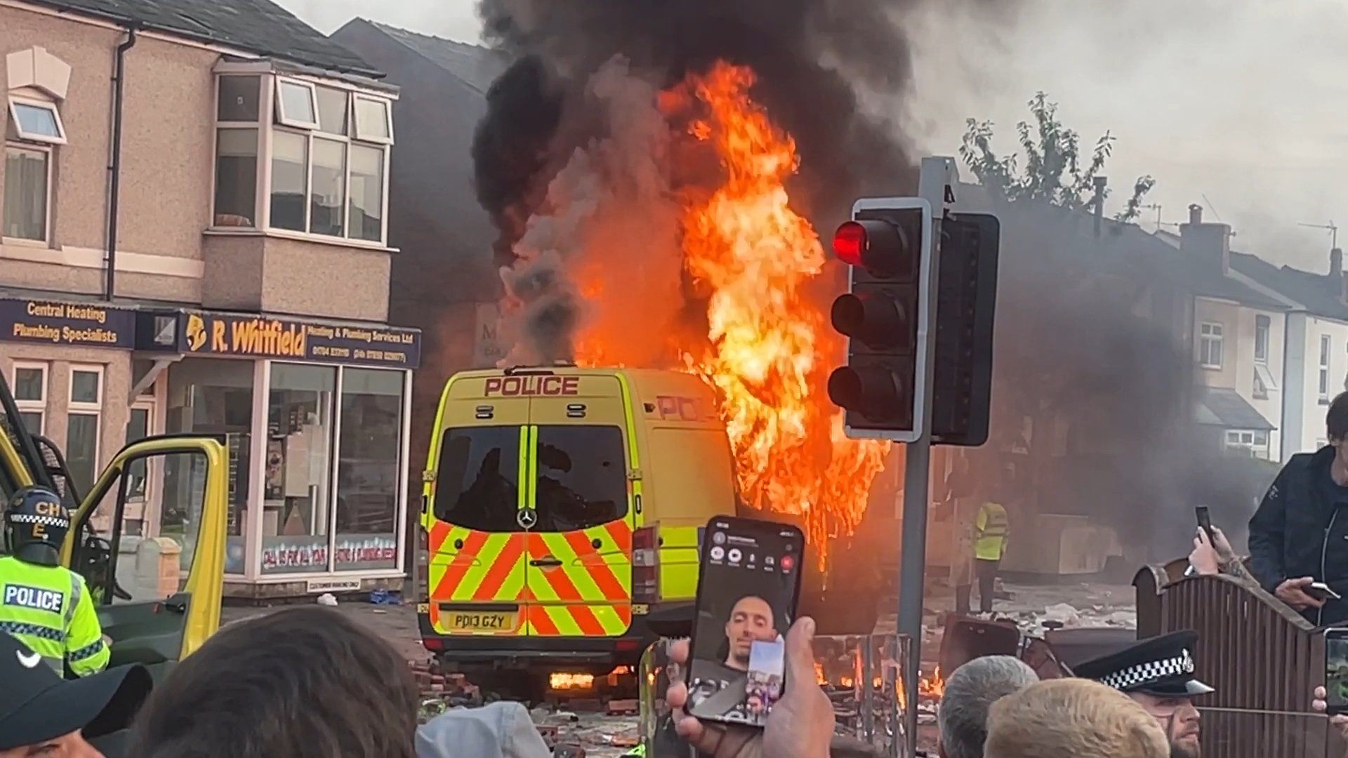 Demonstrasjoner etter knivangrepet i Southport