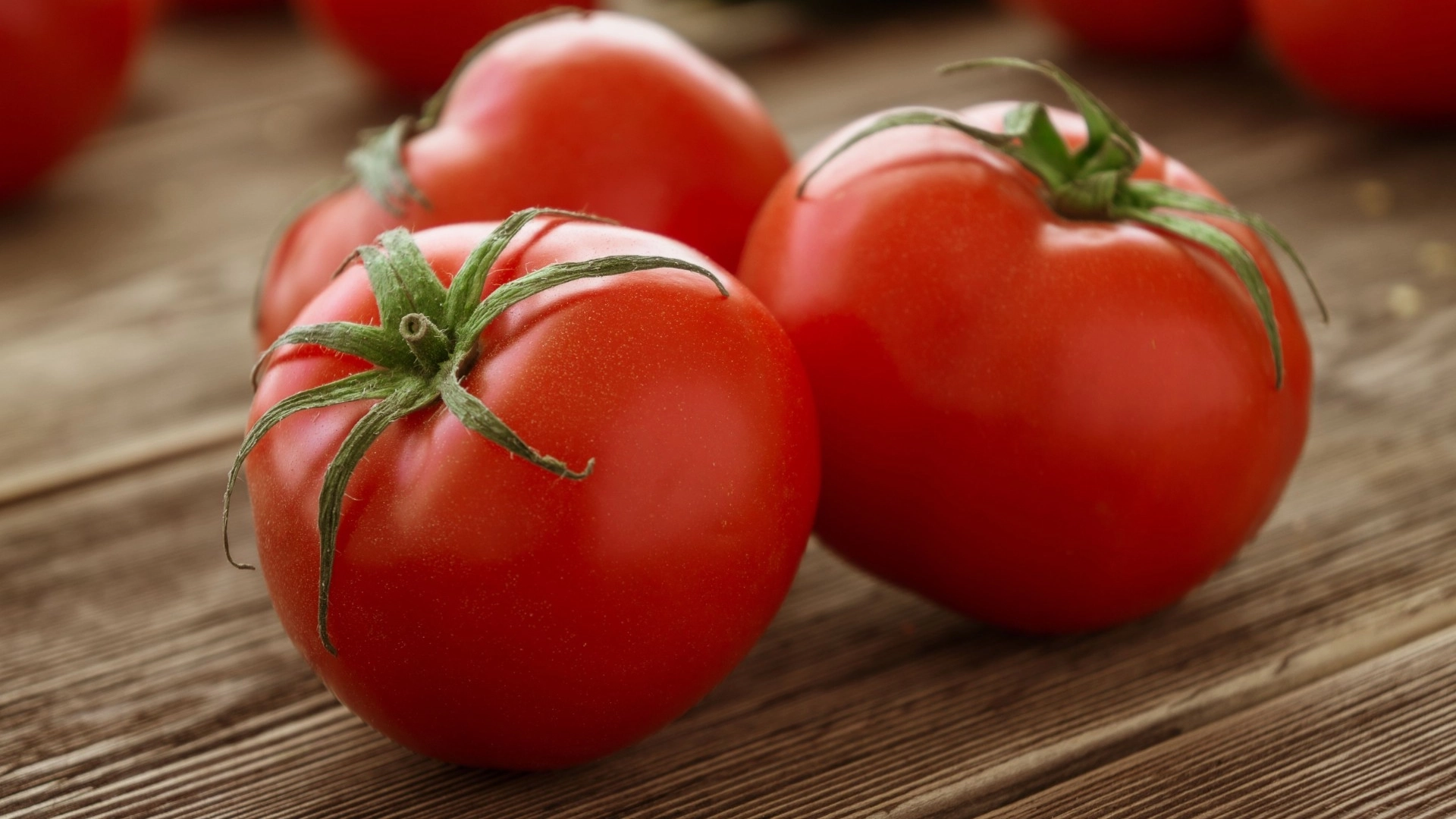 Her er det beste stedet å oppbevare tomatene dine for å bevare smaken og teksturen