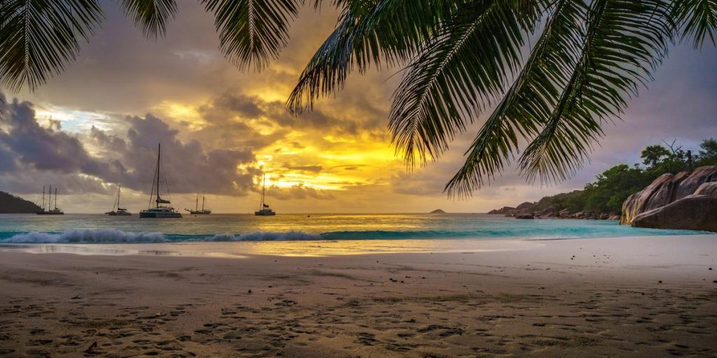 Ny lov forbyr ugifte turister å ha sex i ferieparadis