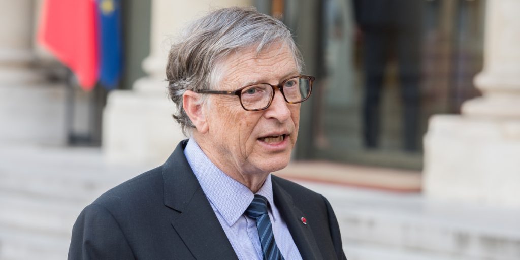 Bill Gates advarer