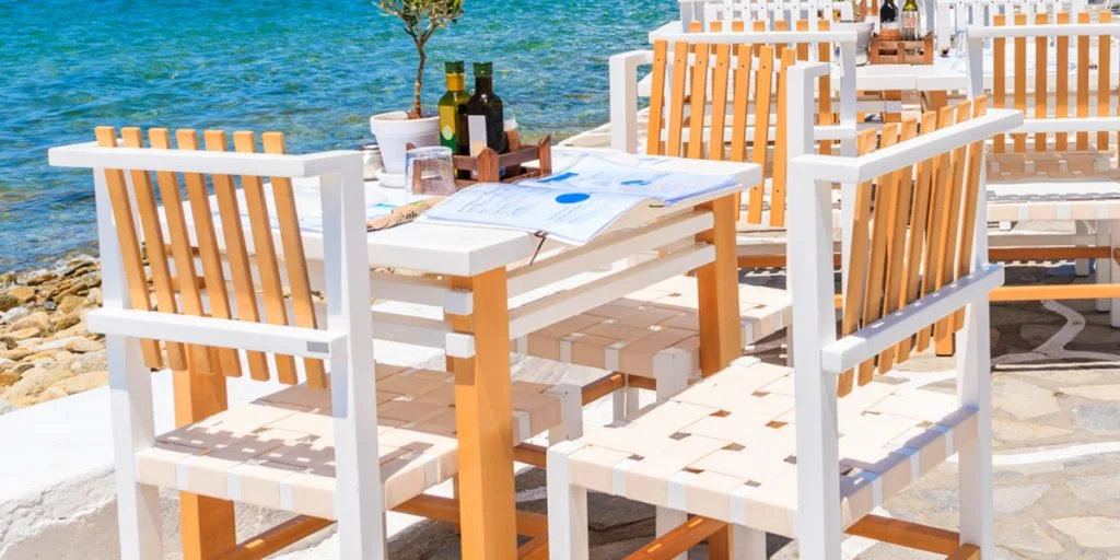 Jak bestilte fire drinker på Mykonos: Fikk sjokk da han så regningen