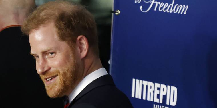 Etterlengtet: Nå har prins Harry fått en unnskyldning