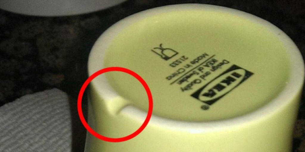 Har du lurt på hvorfor IKEA-koppene har dette hakket? Nå er hemmeligheten avslørt