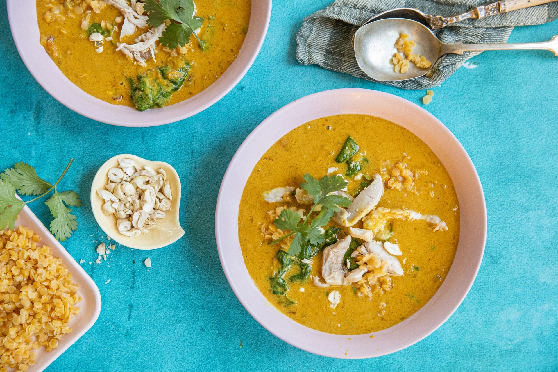 Varmende indisk kyllingsuppe: Velduftende og lekker