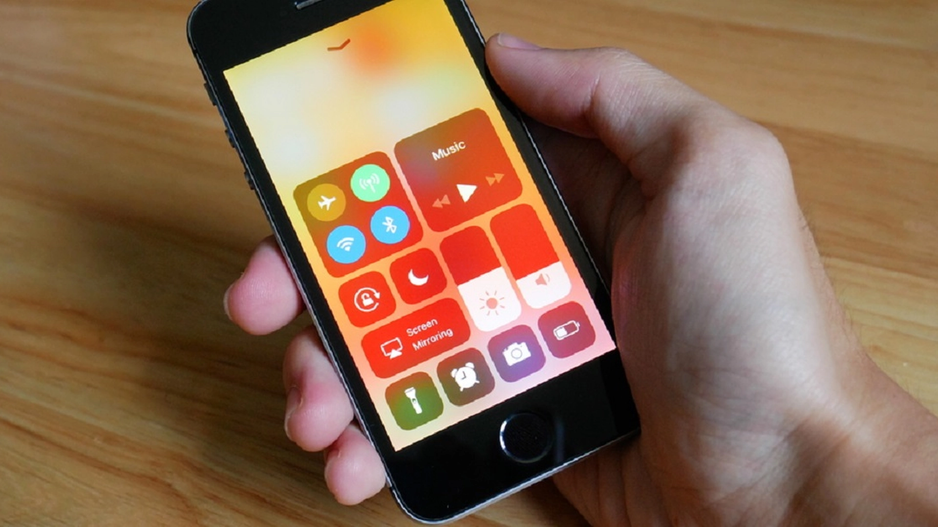 Først var det overoppheting: Nå klager iPhone-brukere på nytt problem