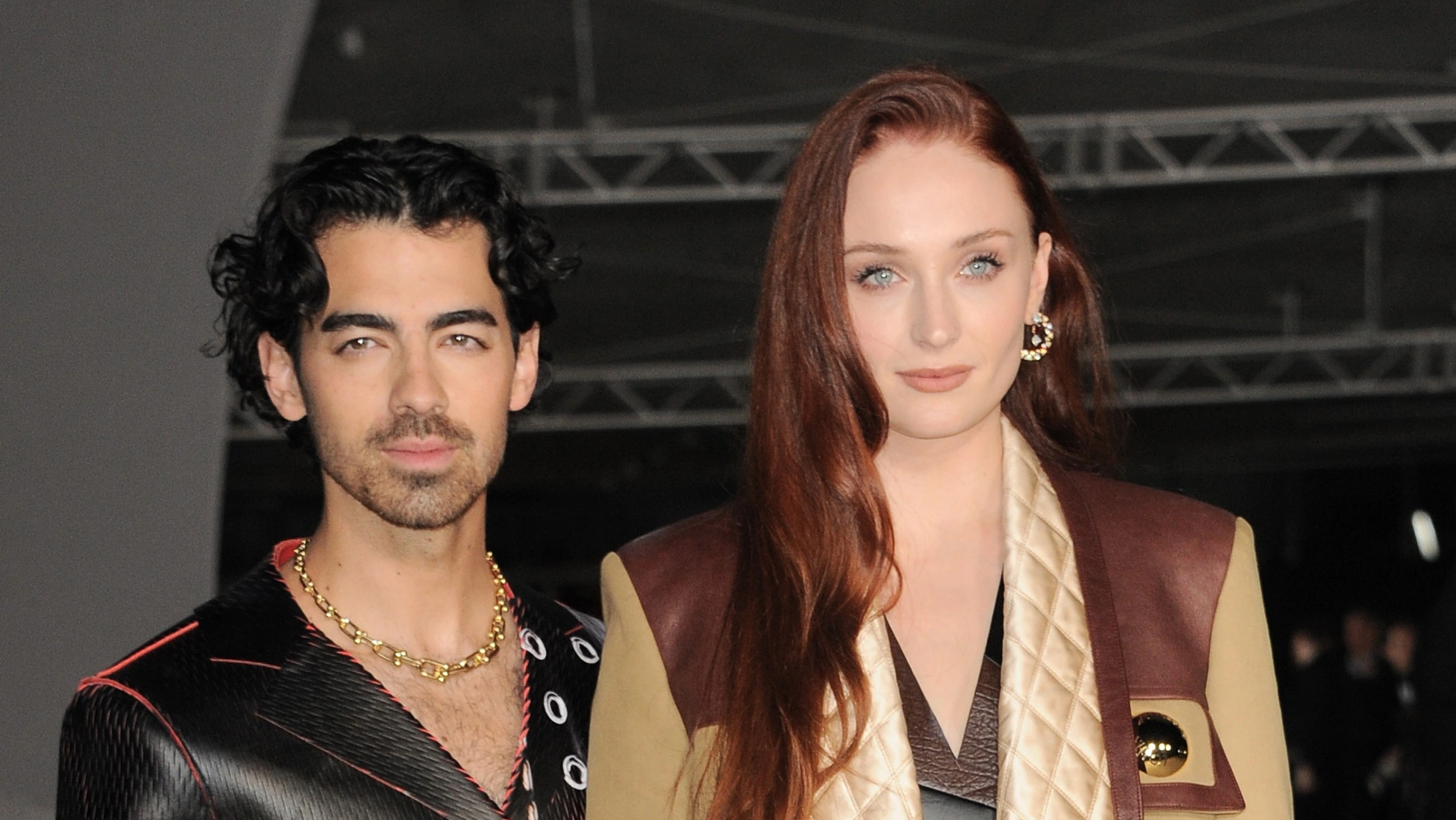 Sophie Turner saksøker Joe Jonas for tilbakelevering av deres to døtre: Nå svarer han