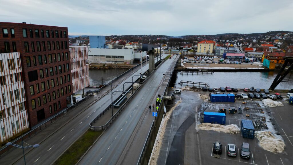 Gladnyhet til bilister: Nå fjernes bompengestasjonene