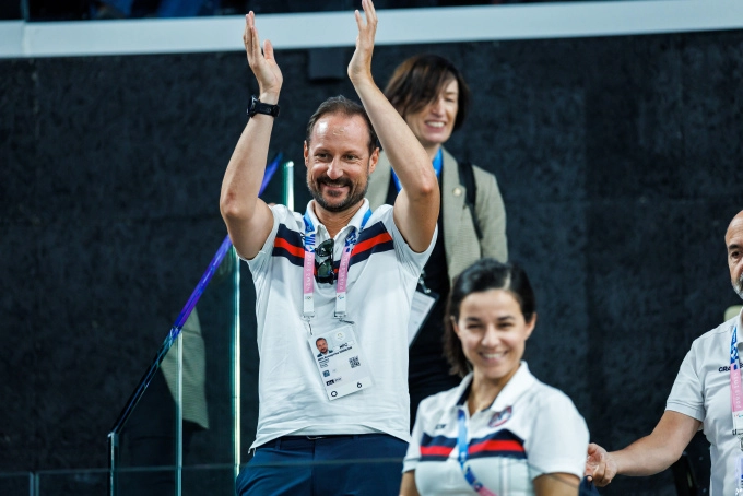 Kronprinsen jubler for norske medaljer