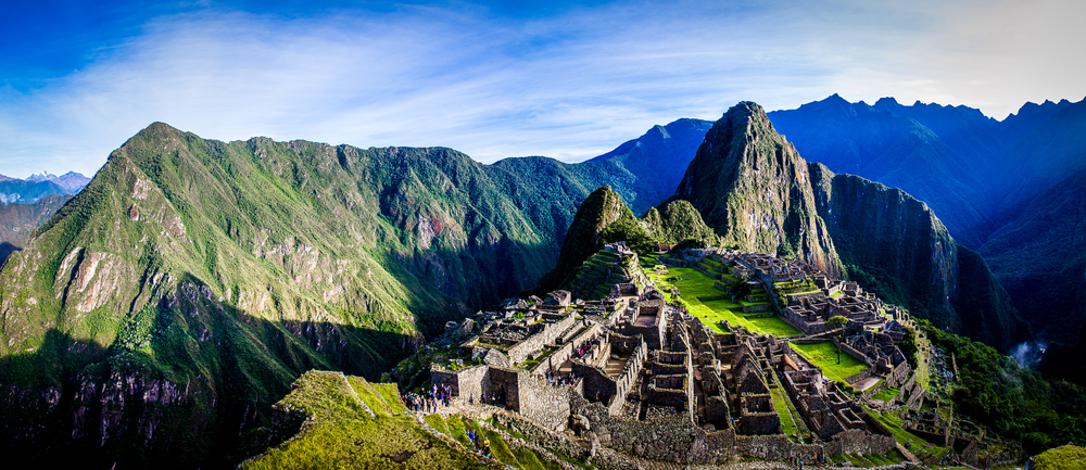 Machu Picchu gjenåpner for turister etter uro i Peru