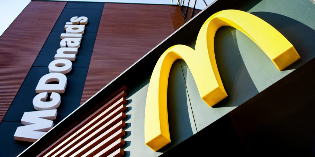 Slik vil McDonalds få deg til å spise mindre kjøtt