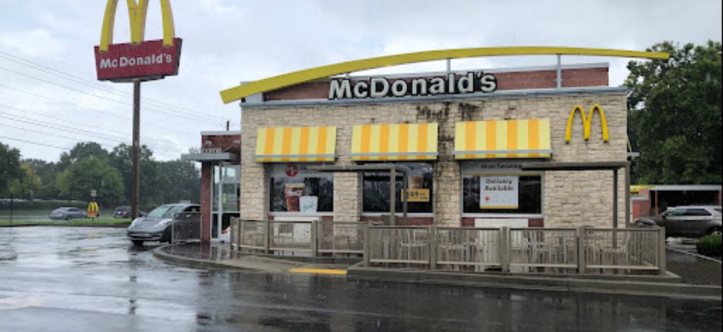 McDonalds-kunde ringer politiet på grunn av kalde pommesfrites: Kort tid etter blir han arrestert