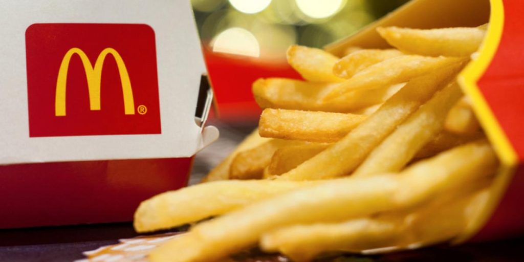 Her er verdens minste McDonald’s-restaurant: Det er knapt nok plass til en Big Mac