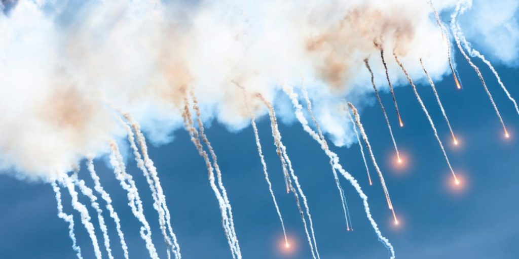 Flere kilder hevder: Russland bruker ulovlige fosforbomber