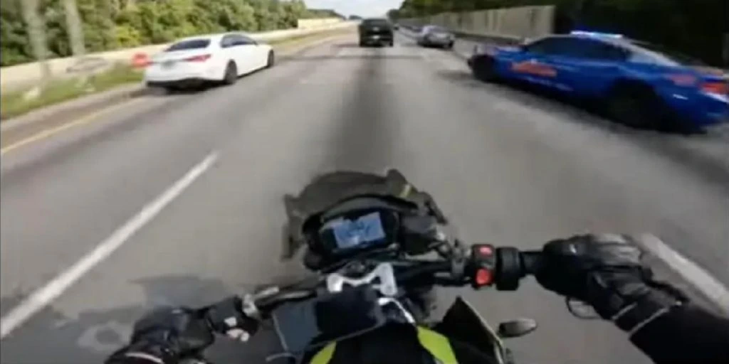 Dummere enn politiet trodde: Flykt fra politiet og la ut videoen på internett
