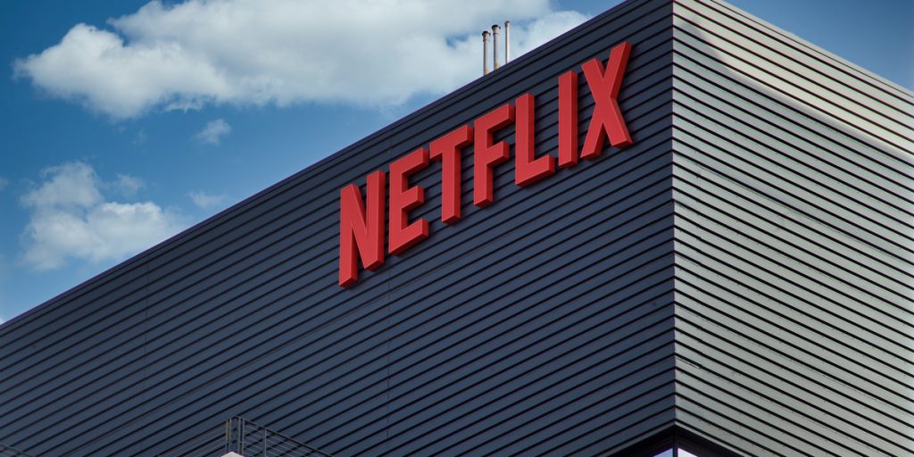 Netflix kutter prisen med opptil 50%