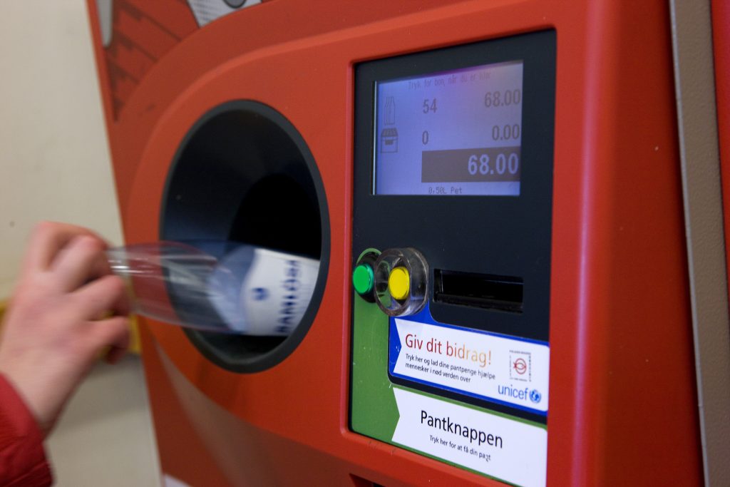 Kunde glemte pantelapp i flaskeautomaten på Spar: Det skulle personen virkelig ikke gjort