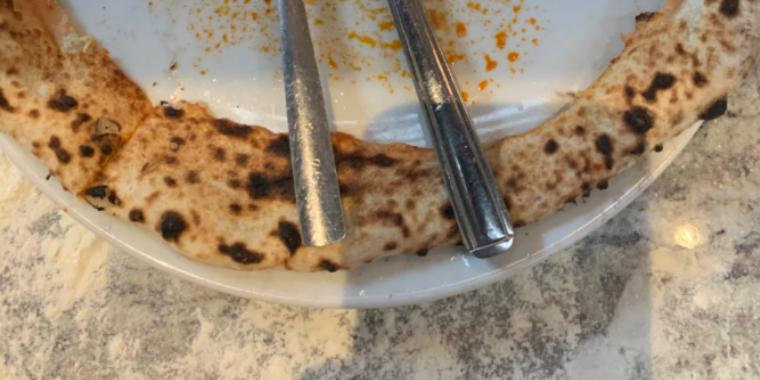 Restaurant deler bilde på Twitter: «Hvorfor gjør du dette mot oss?»
