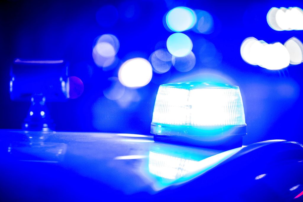 15 år gammel jente voldtatt på gaten
