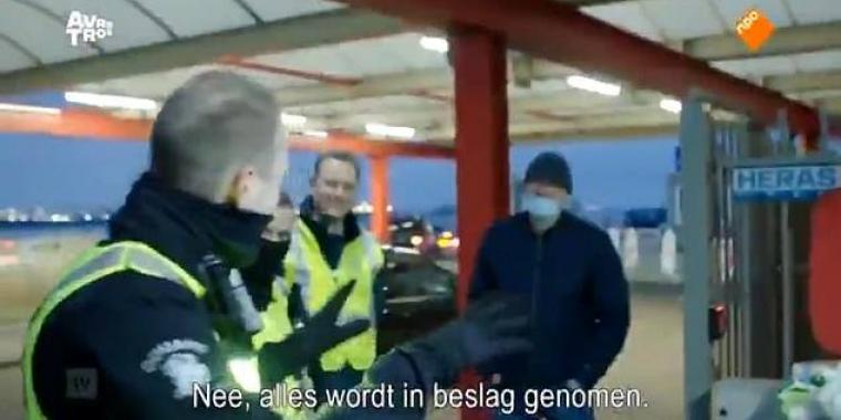 ‘Velkommen til Brexit’: Tollerne ler når de tar frem hjemmelagde smørbrød
