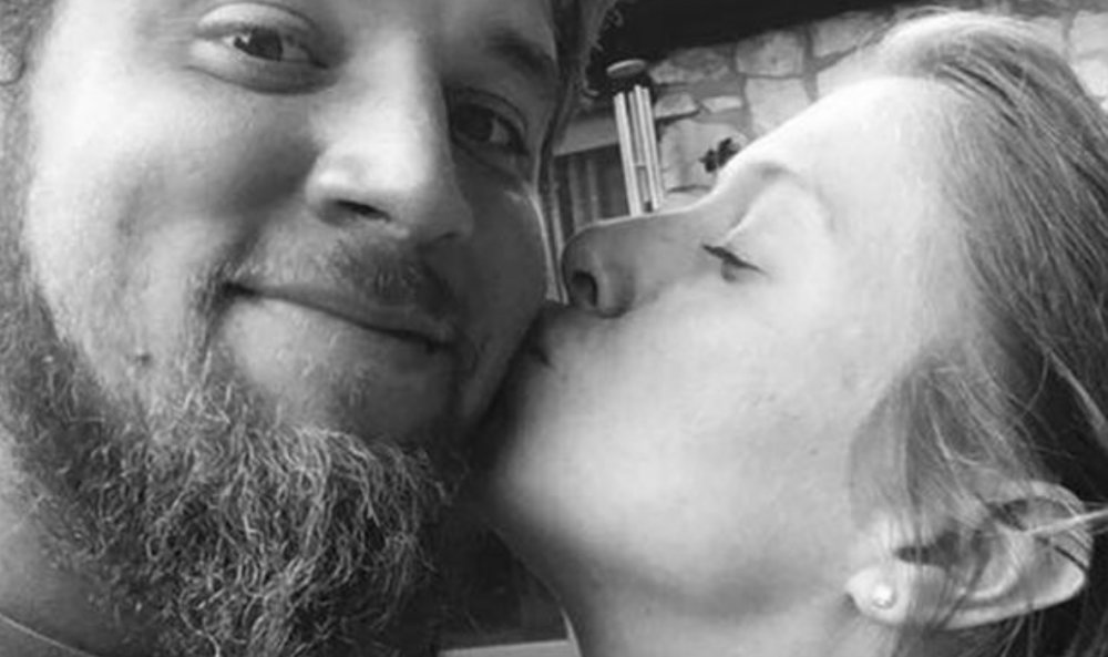 25-årig kvinne var lykkelig og forelsket: Så gikk kjæresten amok og rev ut tungen hennes