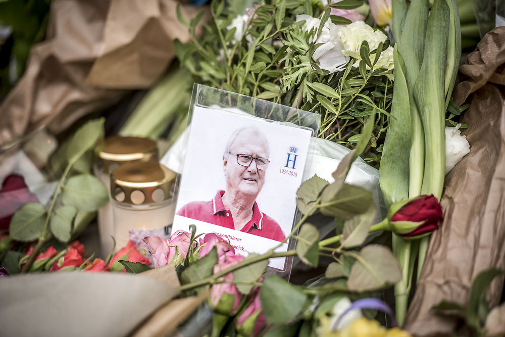 Det danske kongehuset løfter sløret for detaljer: Slik blir prins Henriks begravelse