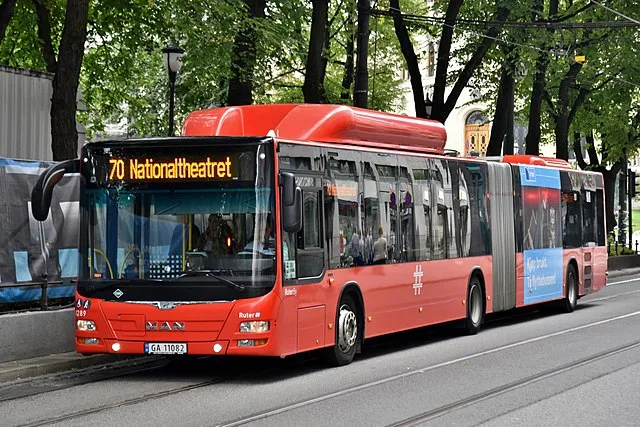 Vy og Ruter: Nå øker de gebyrene