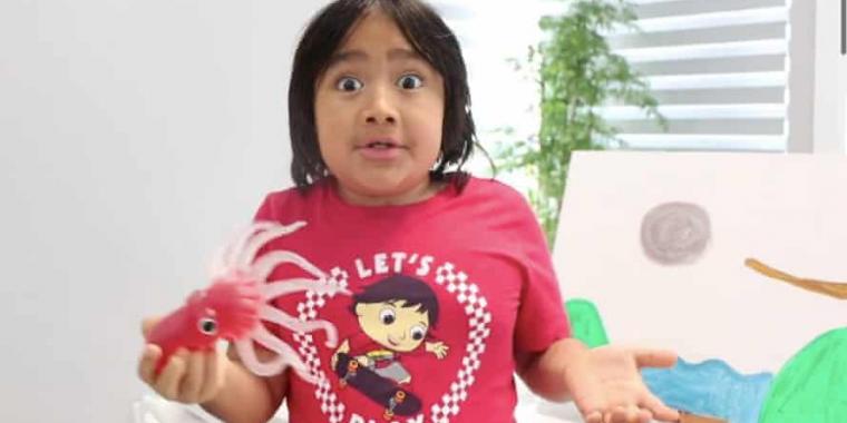 9-åring er verdens best betalte YouTube-stjerne: Så mange millioner tjener han