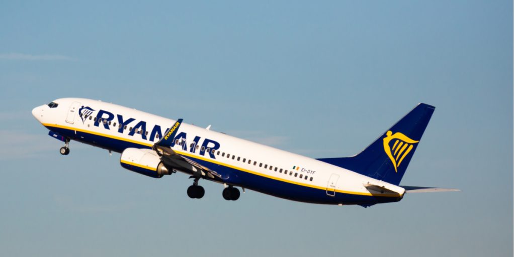 Passasjerer i voldsom slåsskamp på Ryanair-fly – vent til du hører den sjokkerende årsaken