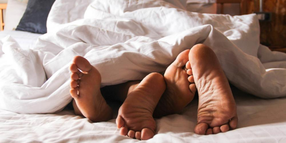 Mann fikk sexsykdom fra prostituert og ga det videre til kona hans: Les fem ville historier om utroskap