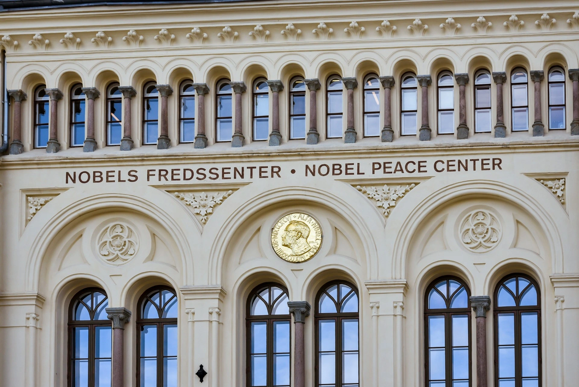 Dette er årets vinner av Nobels fredspris: &laquo;Helt overveldende!&raquo;