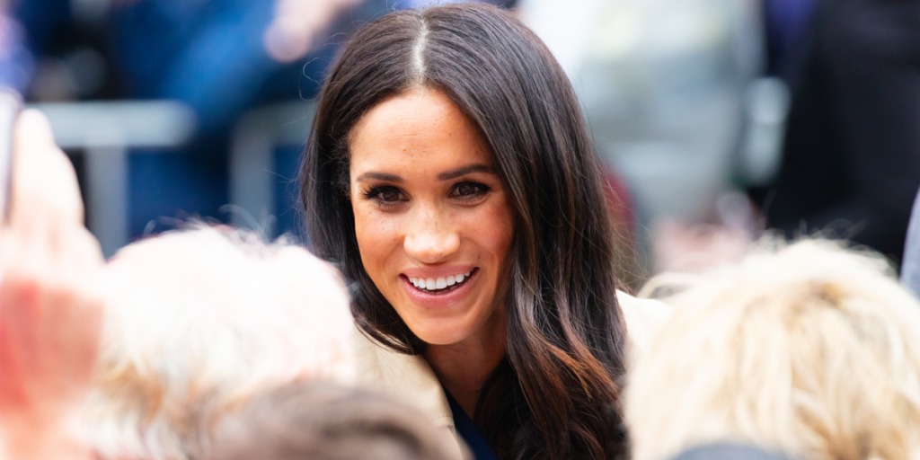 Kate skylder på Meghan etter dronning Elizabeths død