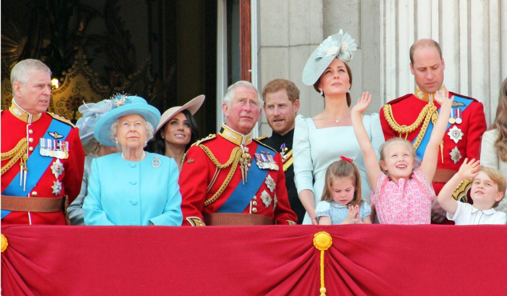 Nye problemer i den britiske kongefamilien: Vil prins Andrew bøye seg for kong Charles?