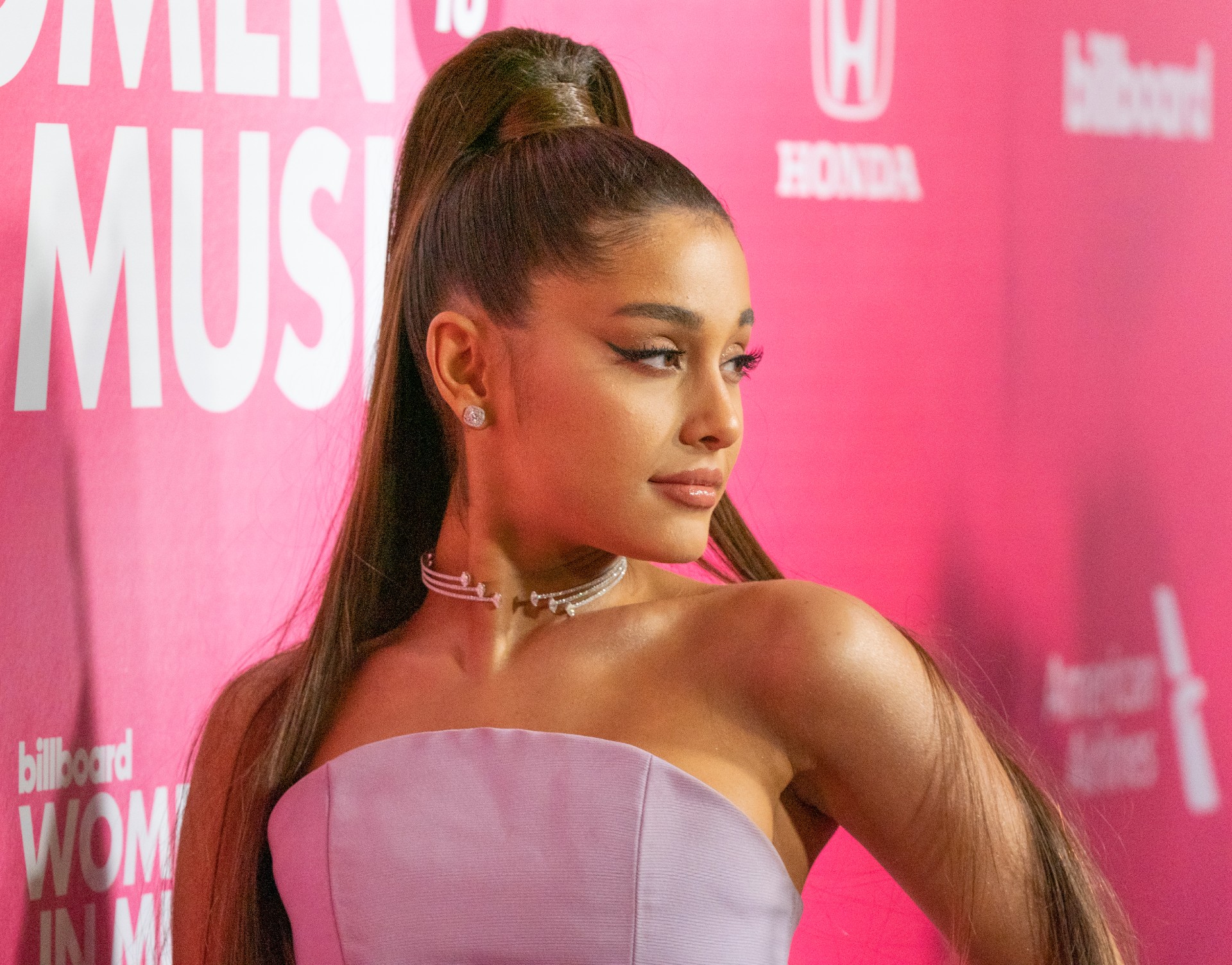 Stort kjærlighetsdrama: Ariana Grandes nye flamme har forlatt sin kone og barn