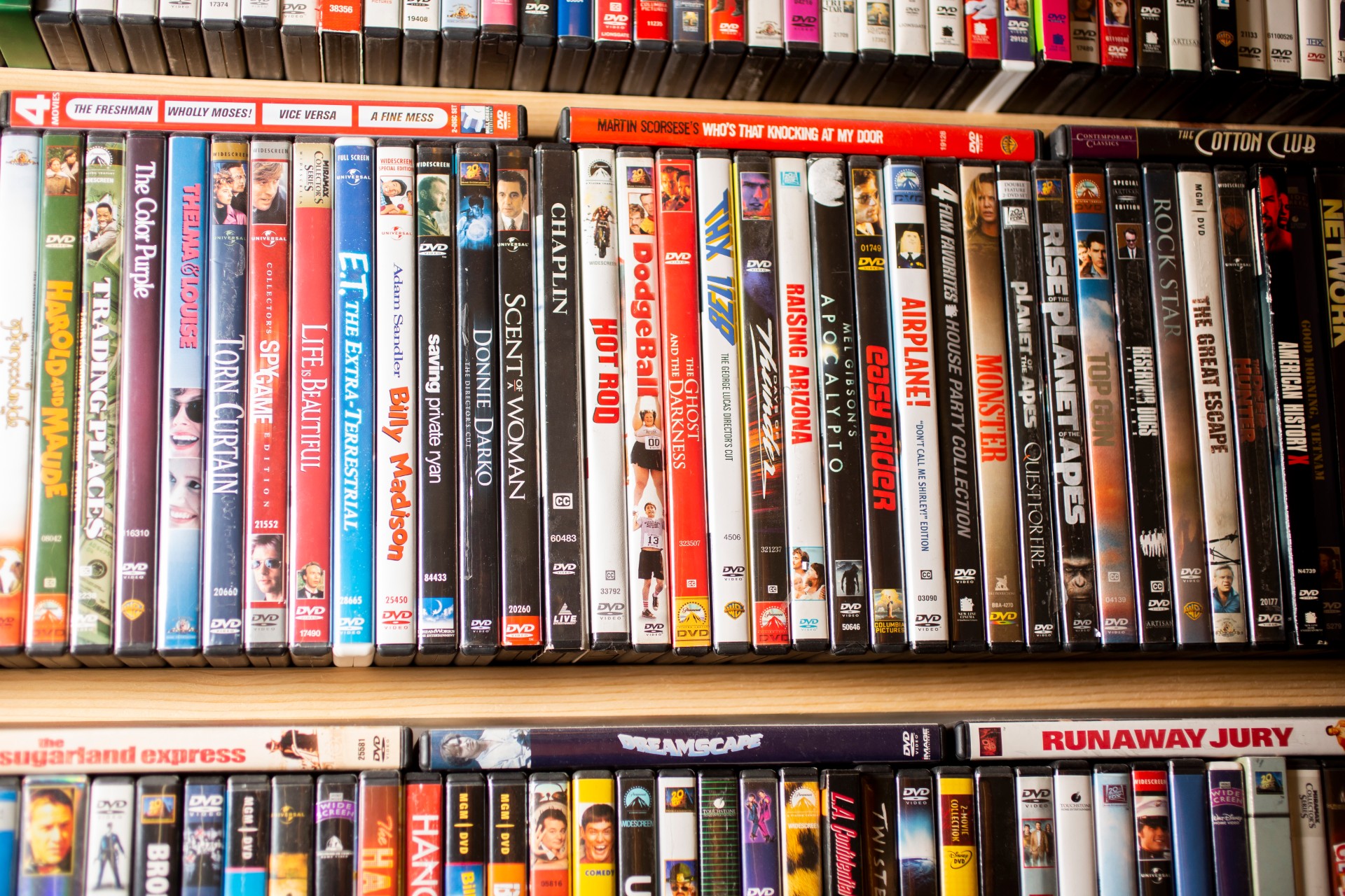 Har du gamle DVD-er på loftet? Noen av dem kan være verdt en liten formue