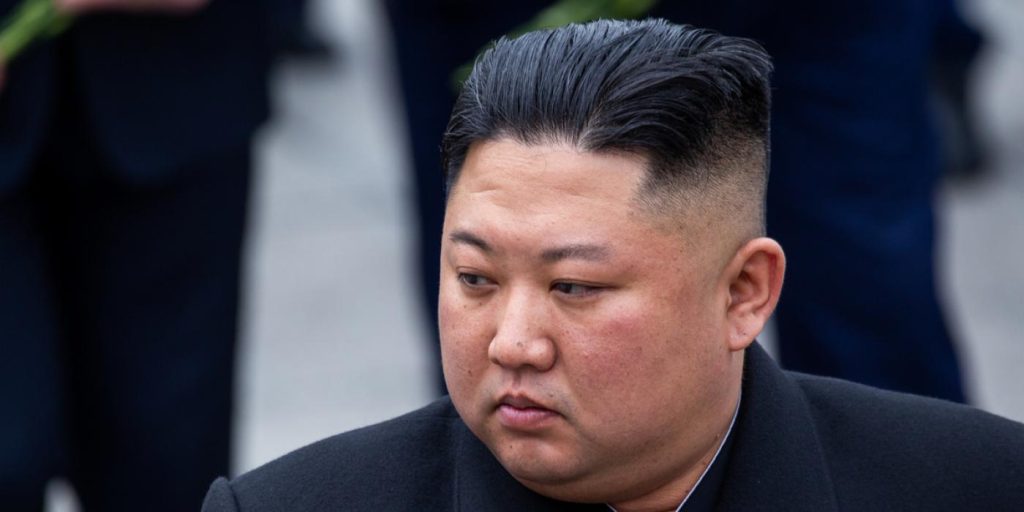 Nord-Korea med alternativ behandling for COVID-19: Drikk te