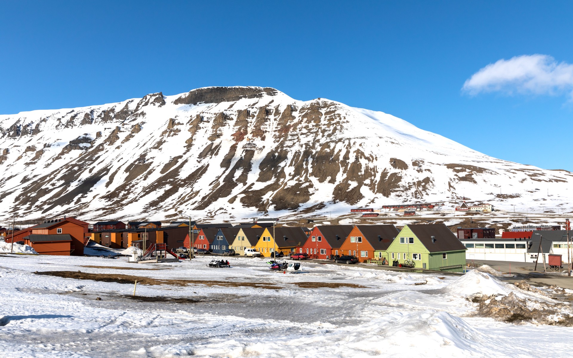 Varmere på Svalbard enn i Paris