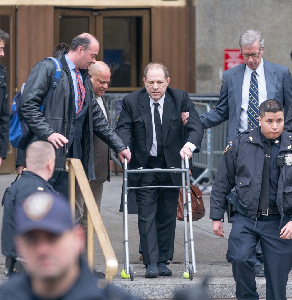 Harvey Weinstein dømt til 16 års fengsel i voldtektssak