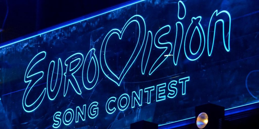 Derfor forlot Eurovision-verten plutselig scenen